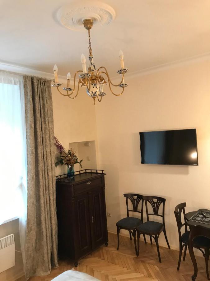Apartament Tugan Baranovskogo Lviv Exterior photo
